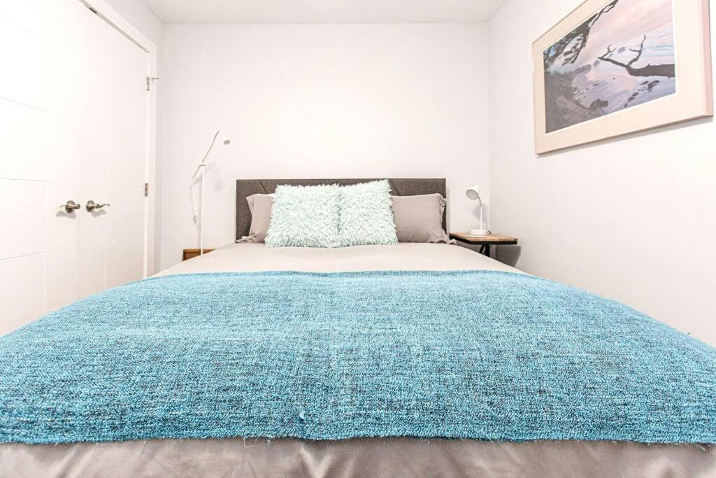 Apartmán Esquimalt Lagoon Life Victoria Exteriér fotografie